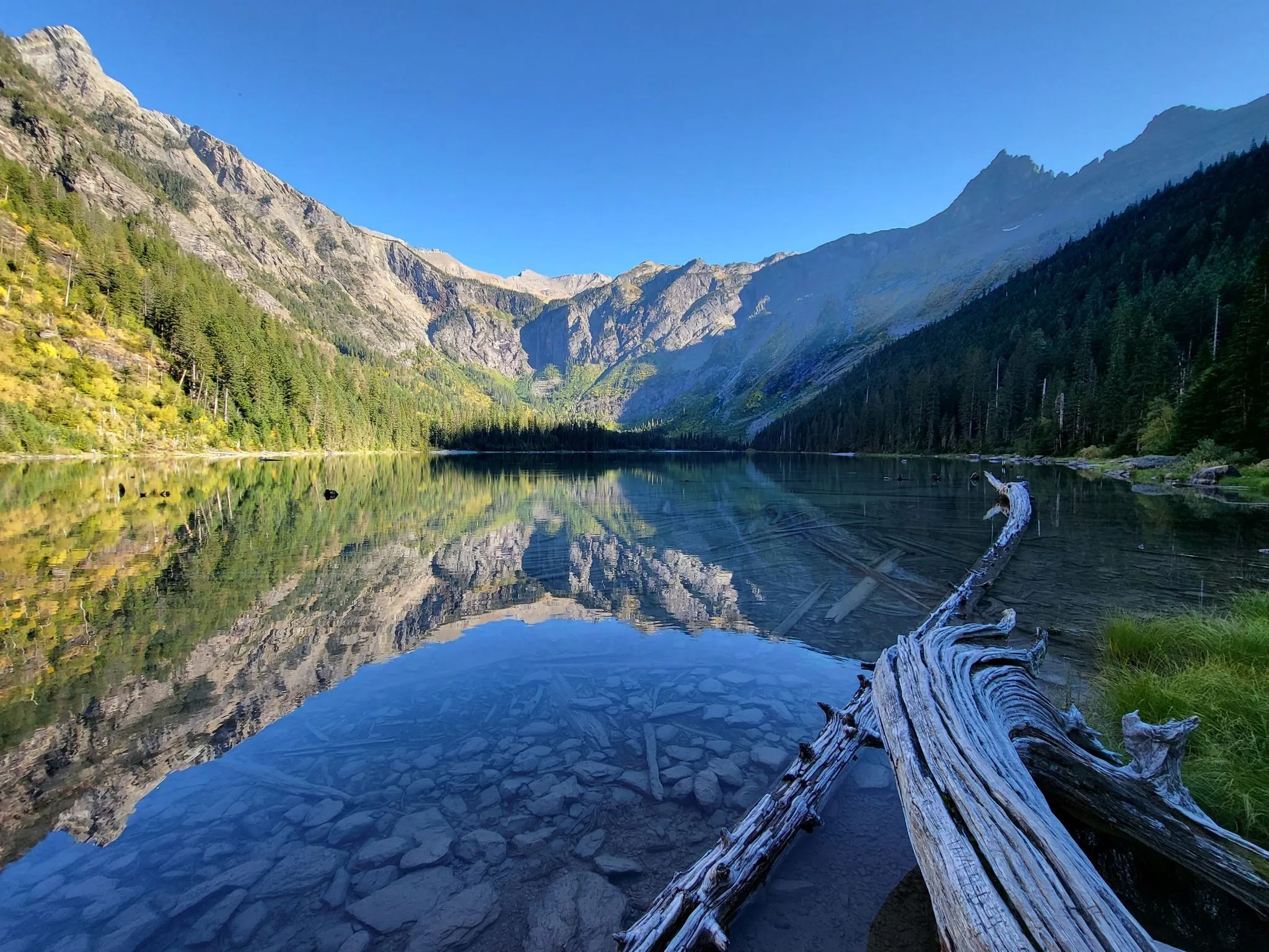 Glacier Avalanche Lake 2